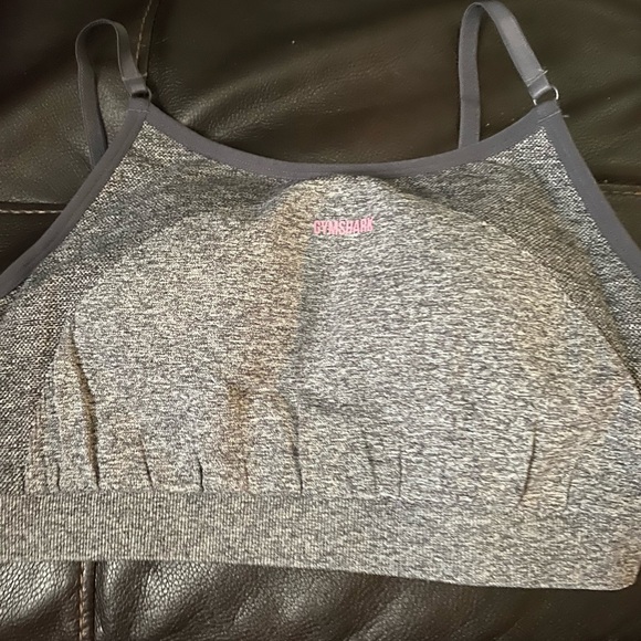 NWOT! Gym shark sports bra size M - Picture 1 of 3
